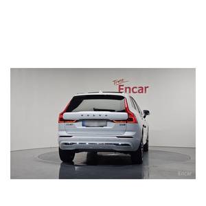 Volvo XC60 B6 Ultimate 2023 avec boîte automatique, sièges en cuir, caméra de recul, conduite à gauche - 54 605 km - Product Image 4