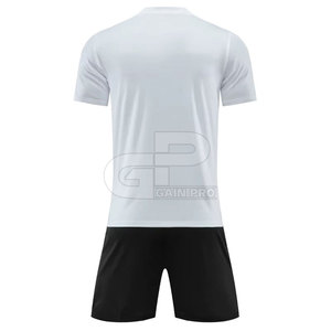 Uniforme de Fútbol Active Match, Tejido de Secado Rápido, Ajuste Cómodo, Ideal para Entrenamiento en Equipo y Rendimiento en Torneos - Product Image 2