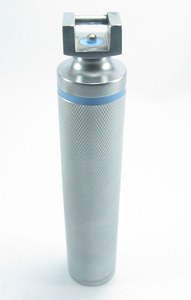 Nouvel arrivage : Set de laryngoscope à fibre optique Macintosh en acier inoxydable avec 4 lames à usage unique – Instrument dentaire professionnel - Product Image 2