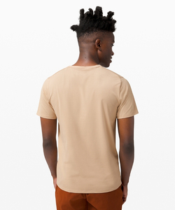 T-shirt en coton personnalisé pour homme, t-shirt uni doux et respirant, t-shirt en coton uni pour homme, doux et confortable, logo personnalisé, haute qualité - Product Image 3