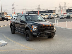 รถ SUV ปี 2024 มือสอง รุ่น EcoBoost 4.1-6L ดีเซล สีดำ เครื่องยนต์ V6 เทอร์โบ เกียร์อัตโนมัติ เบาะหนังสีเข้ม พวงมาลัยซ้าย ล้อแม็กซ์อะลูมิเนียมด้านหลัง - Product Image 4