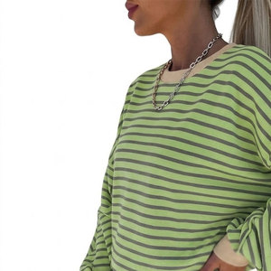 Sudaderas para mujer hechas con material 100% algodón, tela totalmente transpirable y de secado rápido. - Product Image 6