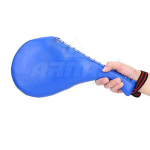 Flequillo deportivo premium para taekwondo con costuras reforzadas y cómodo para sesiones prolongadas - Product Image 5