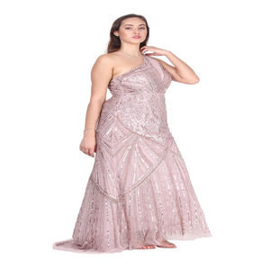 Robe de soirée longue pour femme de créateur haut de gamme |   Vêtements de fête formels indiens de luxe |   Robe pour mariages et galas, broderie élégante. - Product Image 2