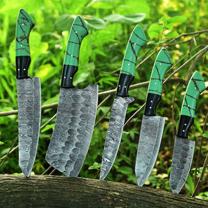 Ensemble de couteaux de chef en acier Damas avec étui en cuir, collection de couteaux de cuisine de haute qualité pour les passionnés de cuisine et la préparation culinaire - Product Image 3