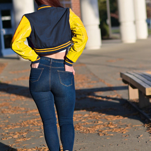 Veste courte universitaire pour femme, style Letterman, noir et jaune, avec manches en similicuir, vêtement d'extérieur décontracté, mode féminine - Product Image 5