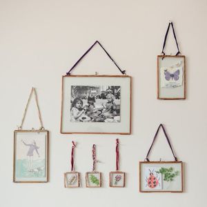 Home Decor Glass & Metal Hanging & Table Top Photo <b>Frame</b> <b>for</b> <b>Wall</b> Decoration, with 2 Sides Glass Customized Decorative <b>Frame</b> - Product Image 3