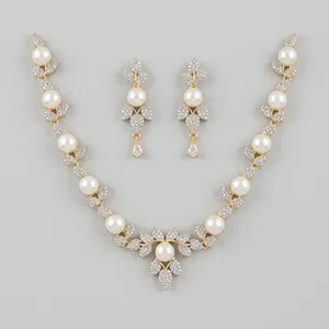 Parure de collier fleur en zircon plaqué or avec perles pour femme, bijoux de luxe en zircone cubique pour soirée, mariage indien, mariée - Product Image 4