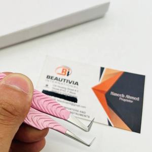 Pinzas para Extensión de Pestañas de 90 Grados, Delgadas y con Volumen, Logotipo Grabado Personalizado, Acero Sostenible, Pinzas de Belleza con Encanto de Cereza - Product Image 6