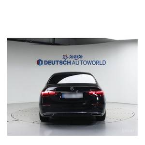 Mercedes-Benz Classe S S400 d 4MATIC Modèle mai 2022 94 289 km Diesel Boîte de vitesses automatique Volant à gauche Caméra arrière - Product Image 4