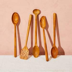 Ensemble de cuillères de cuisine écologiques en bois naturel avec spatule, louche et cuillère de service pour la cuisine - Product Image 5
