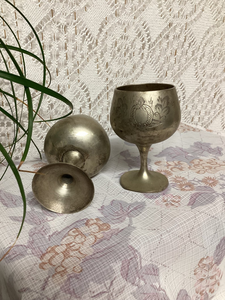 Ensemble de gobelets à vin vintage en métal, faits à la main, style antique, pour la maison, le bar, les dîners et les cadeaux - Product Image 5