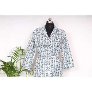 Robe de chambre luxueuse en coton imprimé au bloc, avec ceinture à nouer à la taille, design enveloppant, confortable, pour femme - Product Image 3