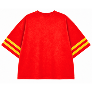 T-shirt décontracté à col rond et manches rayées pour femme NSPDK, motif graphique avec lettres grecques rouges et dorées, orné de strass, coupe ample - Product Image 4