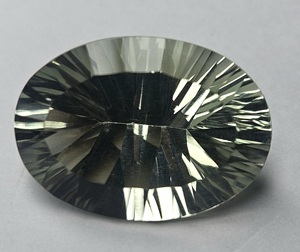 พลอยสีม่วงธรรมชาติทรงรีเหลี่ยมเพชรพลอยเจียระไนแบบสั่งทำพิเศษ คุณภาพสูง สำหรับทำเครื่องประดับ พร้อมใบรับรอง - Product Image 1