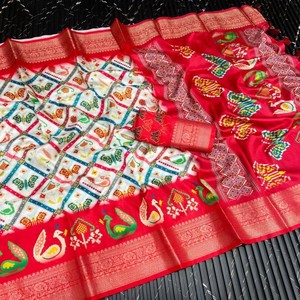 Tela de Seda Dola Suave con Tejido Zari Puro de VASTRA COTTAGE, con Estampado Jacquard Digital Pichwai Kalamkari en Toda la Superficie - Product Image 4