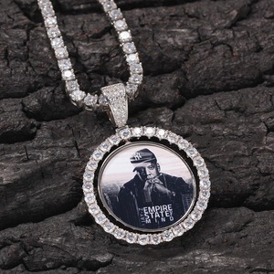 The New Blank Round Rotatable <b>Necklace</b> Double-sided Photo Pendant with Copper and Zircon Color Photo <b>Couple</b> <b>Necklace</b> - Product Image 5