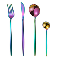 Ensemble de couverts de table classiques et fonctionnels UM STEEL en acier inoxydable – Cuillères, fourchettes, couteaux – Vaisselle écologique et équilibrée