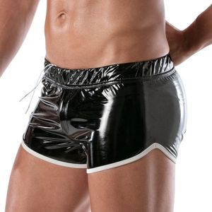 Mini-short extensible respirant noir en cuir avec dentelle, coupe ajustée, pour homme, style fétiche, clubwear, soirée - Product Image 2