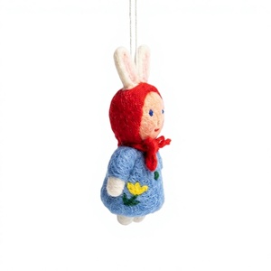 Poupées Lapins Traditionnelles Faites à la Main, Robe Florale Bleue à Capuche Rouge, en Feutre Brodé, Décoration de Noël Écologique pour Petite Table - Product Image 3
