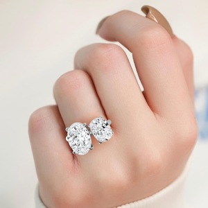 Anillo de Boda Atemporal con Diamante Cultivado en Laboratorio de Corte Cojín en Oro Rosa de 10K, 1.07 CTW, para Joyería Fina Nupcial Elegante - Product Image 3