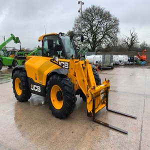 Maquinaria Agrícola JCB 538-60 Agri Xtra, Duradera, con Sistema Hidráulico Avanzado y Excelente Eficiencia de Combustible para Trabajos Continuos - Product Image 5