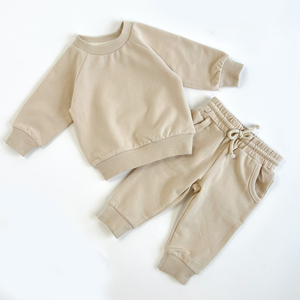 Ensemble de survêtement pour enfants respirant, de haute qualité, personnalisable et imprimé, 2 pièces, en coton biologique, survêtement à col rond pour bébés garçons - Product Image 3