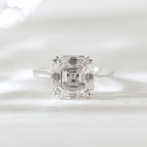 Anillo de lujo con diamante de laboratorio de 5 quilates, oro blanco macizo de 14K, corte Asscher antiguo, solitario con doble engaste de garras, regalo para compromiso. - Product Image 5