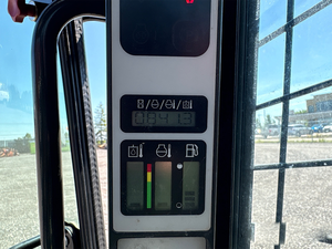 Cargadora Compacta de Dos Velocidades y Alto Flujo L220 2022, de Uso Pesado, con Capacidad de Carga de 200 Toneladas, Bomba Hidráulica de 75KW/60KW y Caja de Cambios - Product Image 4