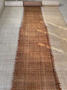 Rouleau de cannage hexagonal en rotin tressé ou cannage tissé pour chaise et armoire 41 ANGLE - Product Image 3