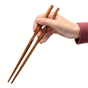 Palillos Desechables de Bambú de Madera de Venta Caliente, Palillos Dobles a Bajo Precio, Vajilla de Papel para Camping de Fábrica China - Product Image 1