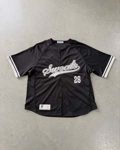 Camiseta de Béisbol a Rayas Blancas y Negras, Manga Corta, Cuello Redondo, Cierre de Botones, Ropa Deportiva Unisex, Uniforme de Equipo, Transpirable - Product Image 5