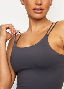 Conjunto de Yoga de 2 Piezas para Mujer, Tallas Grandes, Color Sólido, con Logotipo Personalizado OEM, Transpirable, de Secado Rápido, Bra Deportivo y Leggings, Ropa Deportiva de Alta Calidad - Product Image 6