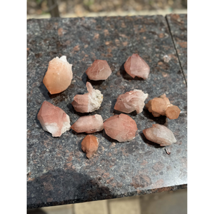 Petites éclats décoratifs de quartz rose de l'Himalaya, cristal naturel pour l'artisanat et la bijouterie - Product Image 3