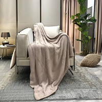 Ensemble de literie en polyester 100% de qualité supérieure, couette en polaire chaude et couette épaissie pour la technique tricotée d'hiver vente en gros