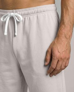 Shorts élégants pour hommes en coton molletonné, légers, confortables, décontractés, pour le sport, le streetwear, la gym et la course à pied. - Product Image 6