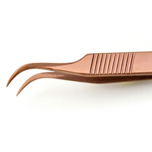 Pince à cils avancée pour les artistes en extensions de cils, outil d'application léger et antistatique pour cils volumineux et classiques - Product Image 4