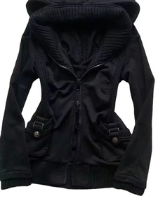 Sweat-shirt à capuche décontracté pour femme, motif gothique, hiver, couleur unie, plissé, haut slim avec logo frontal, mode polyvalente - Product Image 2