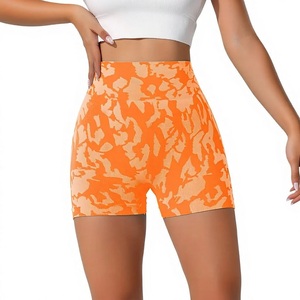 Pantalones Cortos Deportivos de Primera Calidad con Diseño Floral Naranja Estampado en Fase de Gas para Entrenamiento Atlético y Fisicoculturismo - Product Image 1