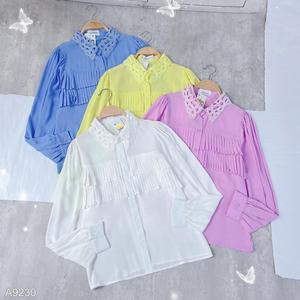 Chemisier Chic pour Femme en Gros avec Col en Dentelle Décoratif, Poitrine Plissée à Volants et Manches Longues Bouffantes – Idéal pour Tenues d'Enseignantes et Magasins de Détail - Product Image 5