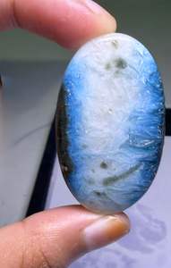 Vente en gros de pierres précieuses naturelles de qualité supérieure, cristal blanc bleu glacier, cabochons de formes variées, pour la fabrication de bijoux - Product Image 3