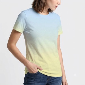 Camiseta de manga corta con cuello redondo y estampado tie-dye para mujer, estilo urbano, personalizada, con diseño de colores, longitud regular, informal de verano - Product Image 2