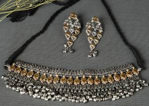 Conjunto de Collar y Pendientes Bohemios Ghungroo de Plata y Oro Oxidado de Dos Tonos para Mujer, Ideal para Bodas y Novias - Product Image 3