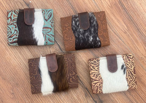 กระเป๋าคลัทช์หนังวัวแท้สำหรับผู้หญิงกระเป๋าคลัทช์แกะสลักหนังวัวแท้ดีไซน์ใหม่ใช้งานได้หลากหลายสไตล์ตะวันตกขายดี - Product Image 4