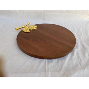 Tabla de Cortar de Madera Rústica de Excelente Calidad para Cocina o Comedor y Presentación de Alimentos, Disponible para Suministro al por Mayor - Product Image 1
