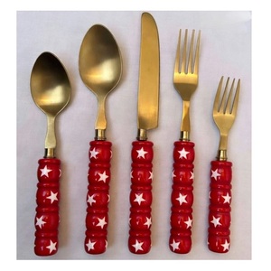 Ensemble de couverts en acier inoxydable avec manche en résine, finition or mat, logo personnalisé, pour la maison, l'hôtel, les mariages et les événements (cuillère, fourchette, couteau) - Product Image 1