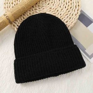 ผู้ผลิตหมวกบีนนี่ถักไหมพรม 60 สี หมวกทรงสกัลแคป ปักโลโก้ตามสั่ง หมวกไหมพรมหนานุ่มสำหรับฤดูหนาว สำหรับผู้ชายและผู้หญิง - Product Image 2