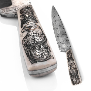 Cuchillo de Caza de Hoja Fija de Acero de Damasco Personalizado - Grado Industrial, 19cm de Longitud Total - Mango de Hueso de Camello con Grabado Láser - Eagle's - Product Image 5