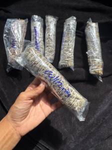 Bâtons d'encens de sauge de 4 pouces pour la purification de la maison, la parfumerie, la méditation et les rituels d'encens. Sauge blanche cultivée. - Product Image 5