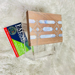 Couvercle en bois de style arabe Récipient en acrylique avec incrustation de nacre Cadeau de Ramadan Eid pour le stockage du chocolat Boîtes de rangement décoratives - Product Image 1